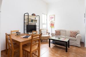 Home2Book Charming Apt Santa Cruz City Center