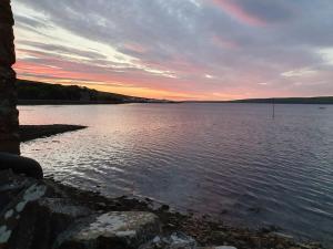 Waterfront Apartment, St Margarets Hope, Orkney