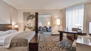 One-Bedroom Suite room in Dorint Hotel am Heumarkt Köln