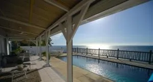 Serenity by the Sea- 3BRVilla w Stunning Sunsets - Tamarin