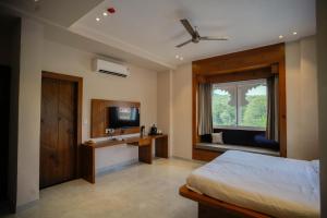 The Ekling Garh Hotel & Resort