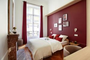 Residense Louvre Museum by Studio prestige