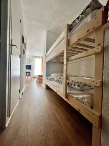 Appartements T2 tout equipe centre Bareges : photos des chambres