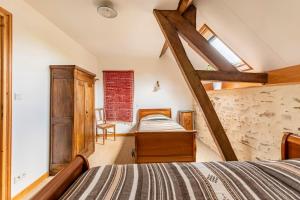 Maisons de vacances La Bellaziere dans notre belle Mayenne : photos des chambres