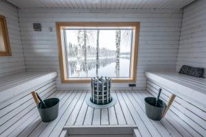 Exclusive Villa Wikkelä Ranua with Sauna & Jacuzzi