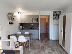 Le Blue Waters, studio cosy à 100m de la mer, tout équipé