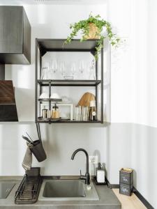 Central 1 Apartment - New Building & Parking