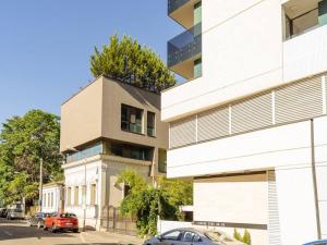 Central 4 Apartment - New Building & Parking