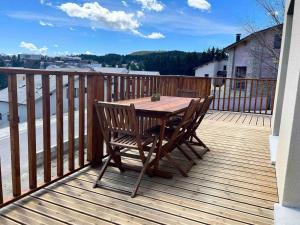 Chalets Chalet a formigueres de type 4 terrasse : photos des chambres