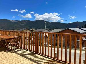 Chalets Chalet a formigueres de type 4 terrasse : photos des chambres