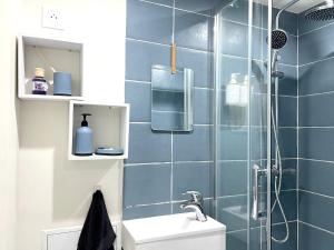 Appartements Appartement cosy a Stains avec balcon : photos des chambres