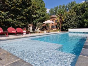 Sejours chez l'habitant Chambre de charme avec acces piscine : photos des chambres