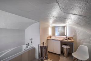 B&B / Chambres d'hotes JK Moulin Paradou : Chambre Quadruple Deluxe