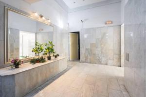 Superb Views 3BR Duplex - 4 Balconies + Parking