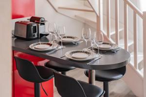 Hypercentre - Palais - Croisette - Suquet - AY