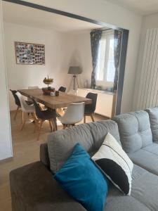 Appartements Maison familiale, quartier calme : photos des chambres