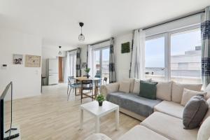 Appartements Chic and spacious apart with parking : photos des chambres