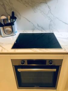 SeaRenity Glyfada Ctr, 1BR, Renovated, near beach