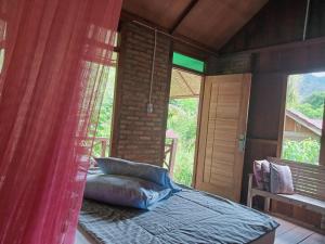 Thousand hills , bungalows and junggle trip