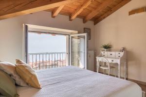 Albergo Diffuso Borgo Piovere, Naol appartamento attico