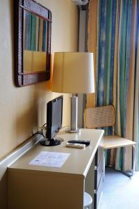 Hotels Hotel du Port : photos des chambres