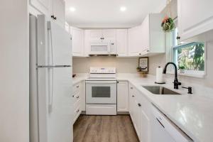 New 2BR Bungalow Apartment #5