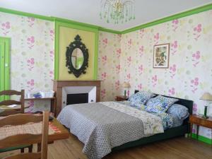 B&B / Chambres d'hotes Chambres d'hotes les Clematites en Cotentin : Chambre Double
