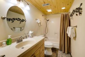 Ski-InandSki-Out Studio in Aspen Snowmass Ski Resort