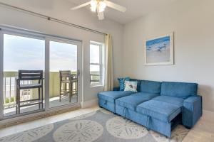 Oceanfront Galveston Condo in Amazing Location!