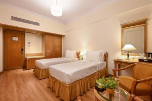 Fariyas Hotel Mumbai , Colaba