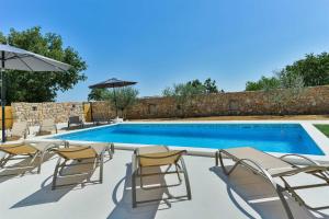 Villa Natura with pool, Zadar county