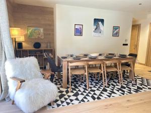 Les Gets - Appartement prestige avec grande terrasse, proche centre et pistes - FR-1-623-342