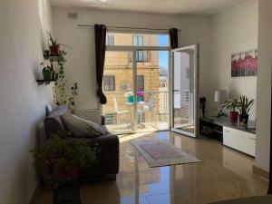 Well located 2 bedroom flat in St.Julians