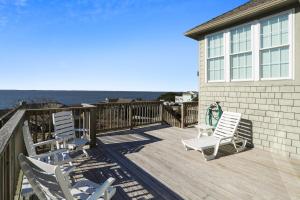 The Waters at Ships Watch