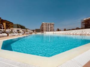 Athena Sea front Apartment, Parking & Pool