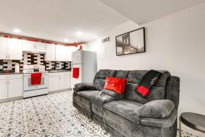 about 13 Mi to Atlanta Private Stone Mountain Getaway