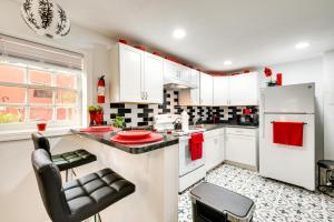 about 13 Mi to Atlanta Private Stone Mountain Getaway