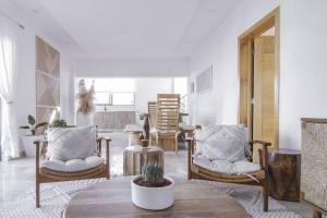 New Beachfront Penthouse Punta Popy