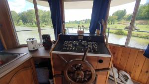 Bateaux-hotels Peniche sur un lac : photos des chambres