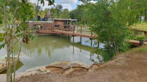 Bateaux-hotels Peniche sur un lac : photos des chambres