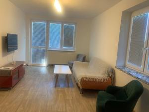 Nebřehovická, Strakonice.