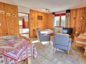 Appartements Location Cozy aux Pieds des Pistes, Proche Commerces et Centre-Village - FR-1-505-104 : photos des chambres