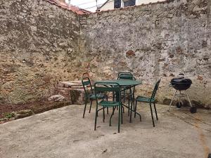 Maisons de vacances Les Glycines : Maison 2 Chambres