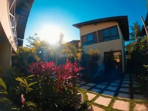 Vila Bombaça - 100 metros da praia - Ponta do Mutá