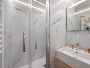 Appartement rénové au cœur de Courchevel 1850 pour 6 pers. - FR-1-564-80