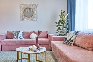 Wonderful Panoramic View Apartment