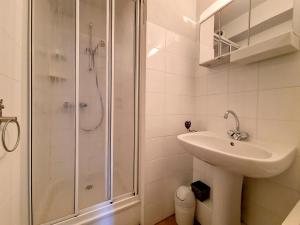 Appartement 3 chambres au pied des pistes avec Wifi - FR-1-344-765