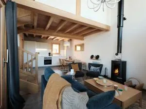 Chalet Léa · Ski-in/Ski-out · Wifi Gratuit · Jacuzzi · Sauna · Parking Couvert · 6 Personnes - FR-1-344-803 - Saint-Marcel