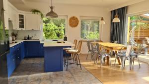 Jacuzzi, trasą S7 w 2h z Warszawy i Gdanska, Jadamowo holidaymazury nad jeziorem Mielno