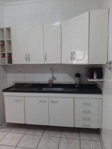 Apto Amplo, confortável, bem localizado, Astúrias